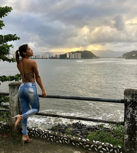 Cassia Fernandez Bilder OnlyFans