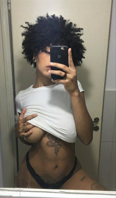 Molive OnlyFans Leak