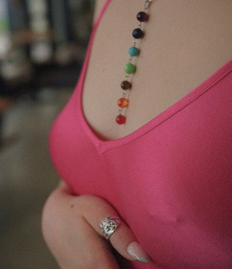 Emmily Mello OnlyFans Nackt