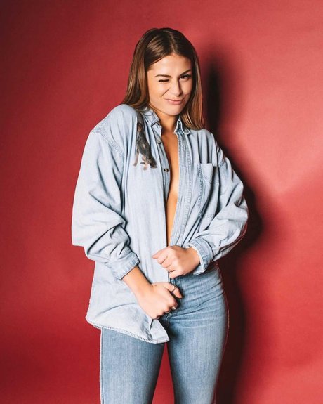 Emmily Mello OnlyFans Leaks