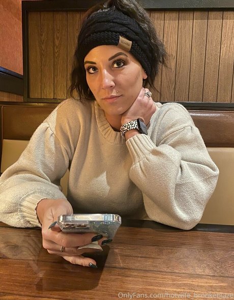 hotwife brookeblaze OnlyFans kostenlos geleakt