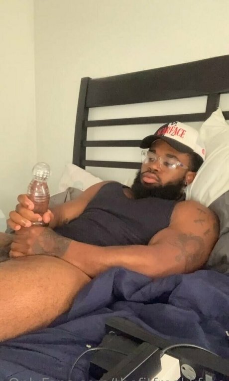 thefitfreakkfree Titten OnlyFans