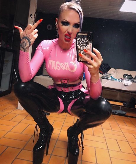 My Little Vronie Nackt OnlyFans