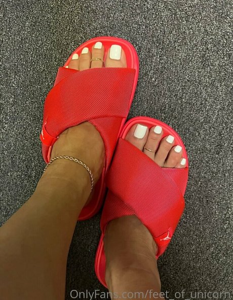 feet of unicorn NurlyFans-Pornos