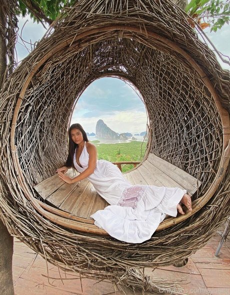 eyoung OnlyFans Sex Leaks