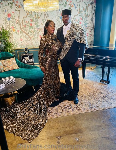 ebonymystique4free Nacktbilder OnlyFans Leak