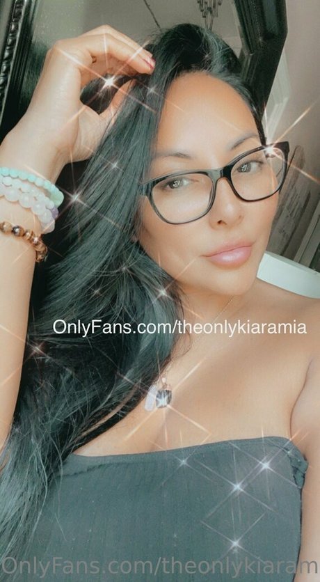 theonlykiaramiaxxx OnlyFans öffentliche Fotos OnlyFans