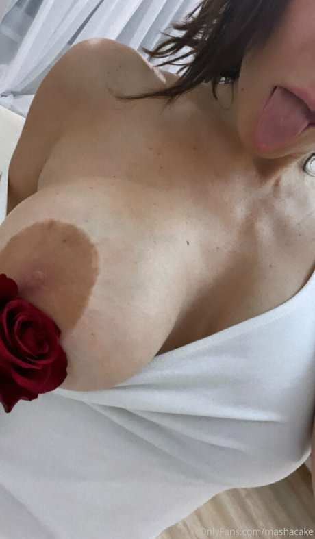 Masha Emec Strip OnlyFans