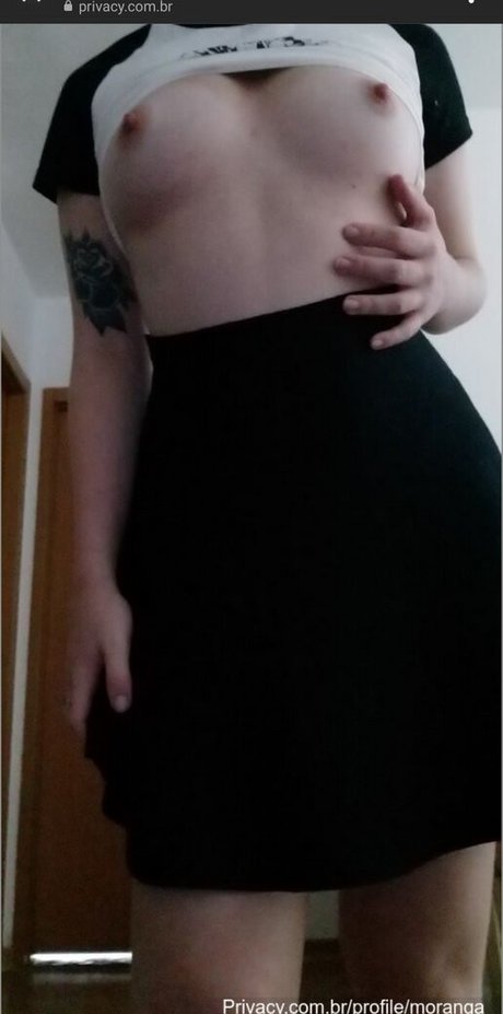 dani bluee OnlyFans nackte Brüste