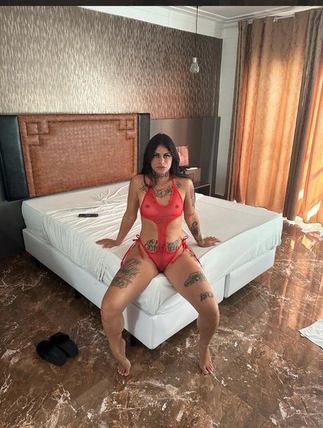 dani bluee Strip OnlyFans