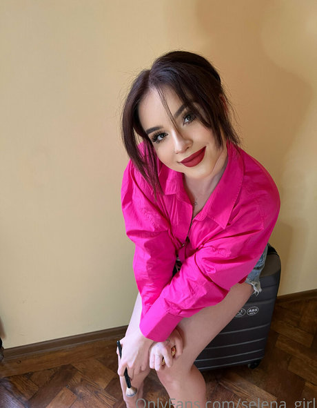 selena girl OnlyFans-Leaks