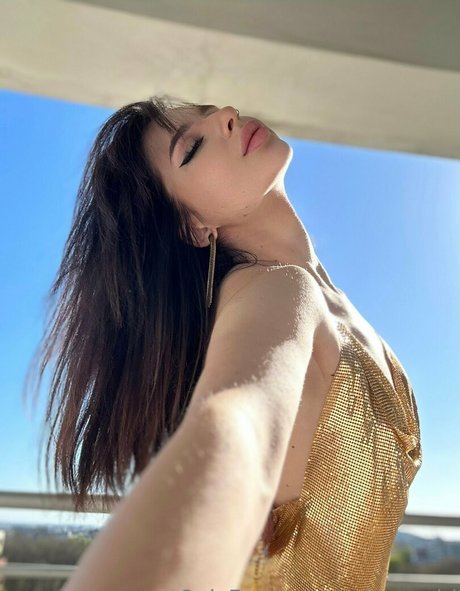 selena girl XXX OnlyFans