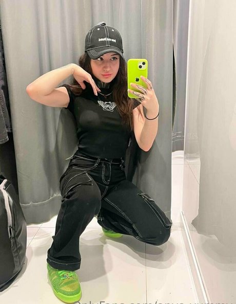 katsumi coe OnlyFans Inhalte