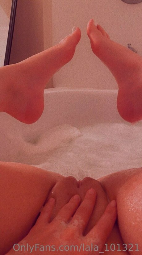 lala 101321 OnlyFans-Leaks