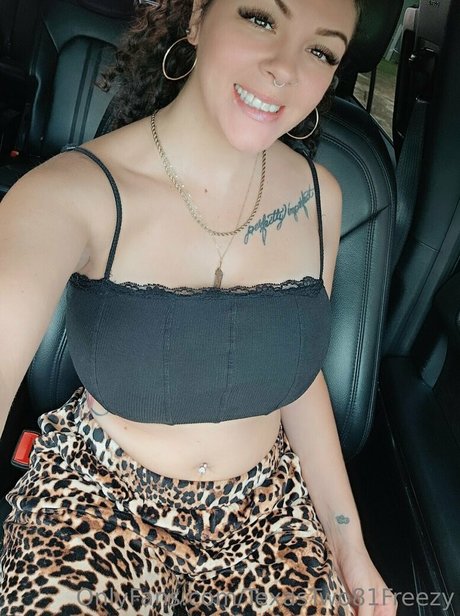 texastwo81freezy OnlyFans öffentliche Fotos OnlyFans