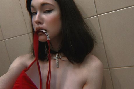 Dezomorfina OnlyFans schlank