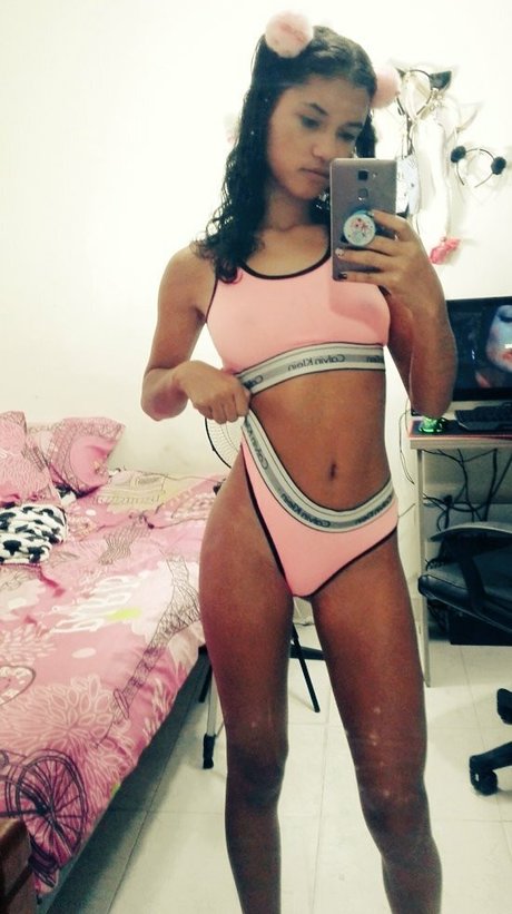 Criss Kersmist Nacktpornos auf OnlyFans