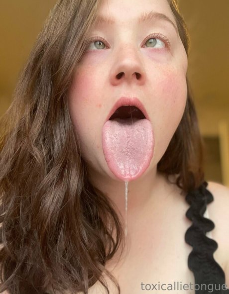 toxicallietongue OnlyFans