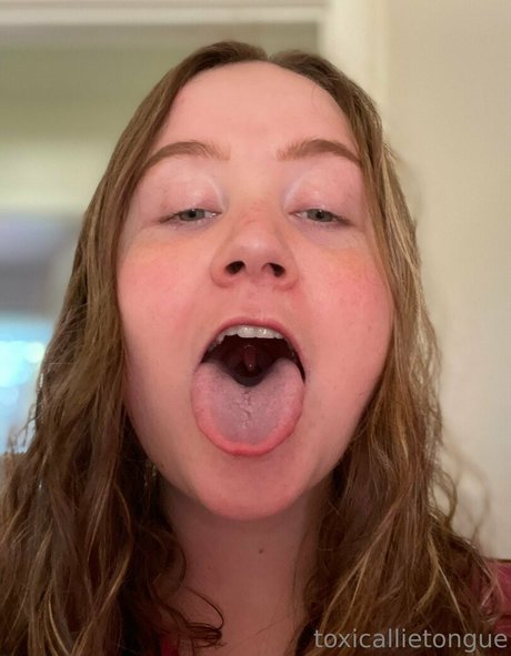 toxicallietongue OnlyFans kostenlos
