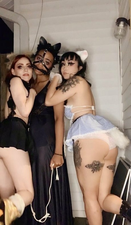 velvetmuerte Po OnlyFans