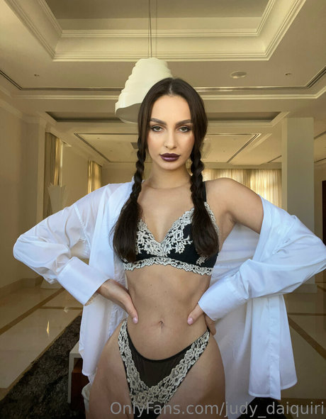 judy daiquiri NurlyFans-Pornos