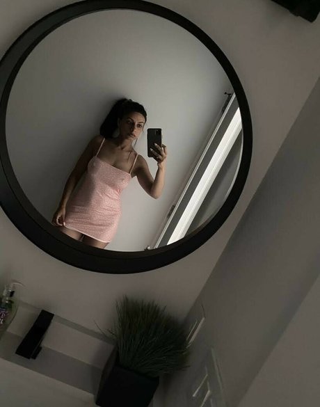 Skinnyroti OnlyFans Sextape