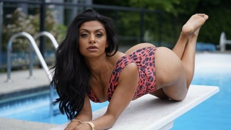 Skinnyroti OnlyFans Brüste Bild