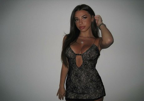 Alexuh1 OnlyFans Star