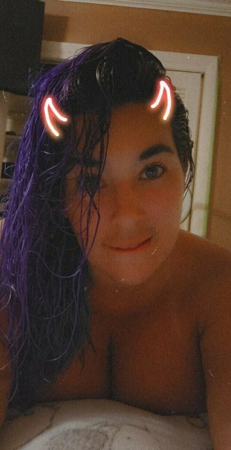 elainagregory OnlyFans Inhalte