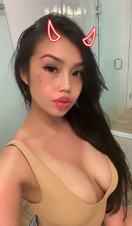 Ash kuro Nackt auf OnlyFans