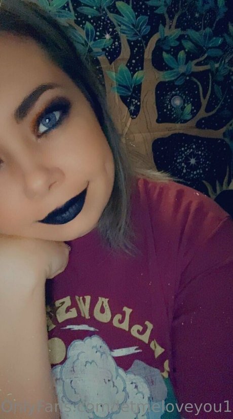 lovegiantess Nacktbilder von OnlyFans geleakt