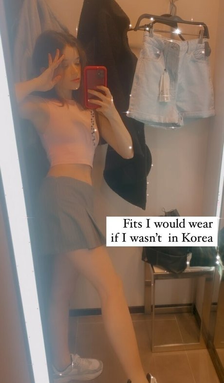 A Bit Rebecca OnlyFans Beiträge