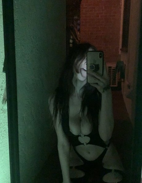 caelydavis OnlyFans X