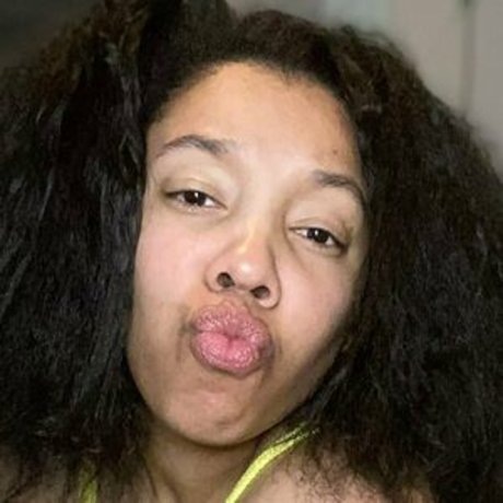 uniquesativa OnlyFans-Pornos