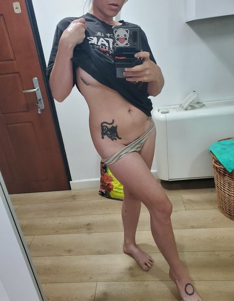 aedanraynevip OnlyFans nackte Brüste