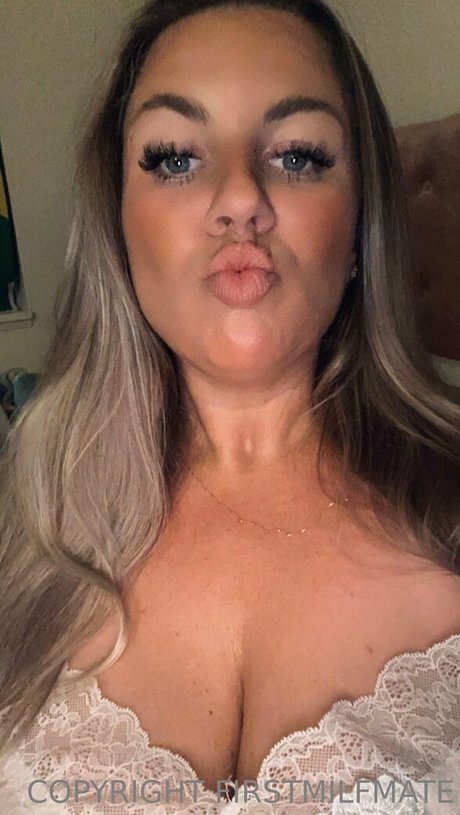 firstmilfmate Nacktbilder von OnlyFans geleakt