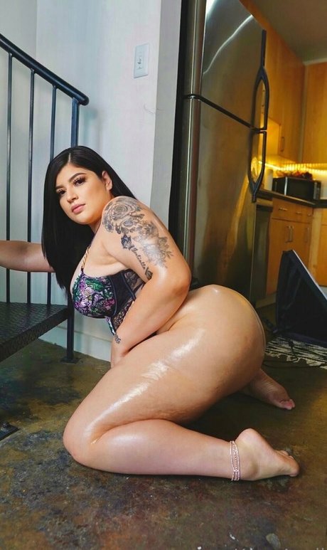 iamyummyyamss Nacktpornos auf OnlyFans