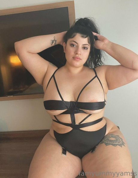 iamyummyyamss OnlyFans Inhalte