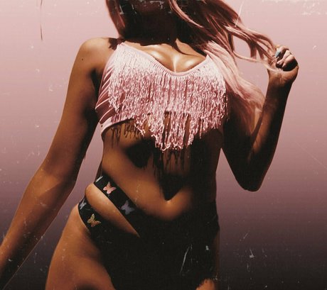 videoanruf nur für fans erotisch Porträt