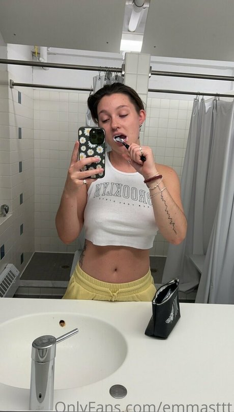 emmasttt Leaked OnlyFans