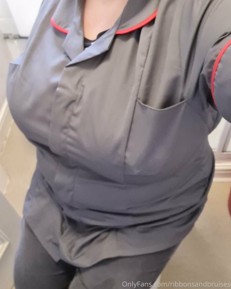 ribbonsandbruises OnlyFans Leak