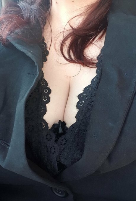 ribbonsandbruises Bilder OnlyFans