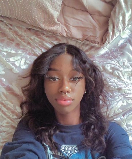 Luhmulaa NurlyFans-Pornos