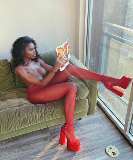 TS Imani OnlyFans-Post