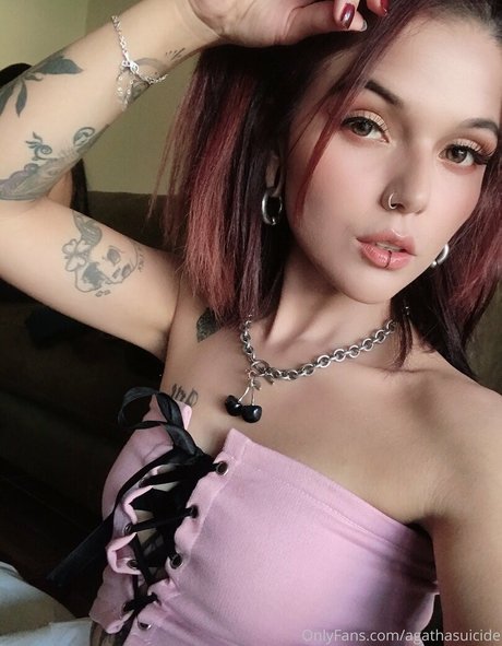 blvckchxrry Leaked OnlyFans Nacktbilder