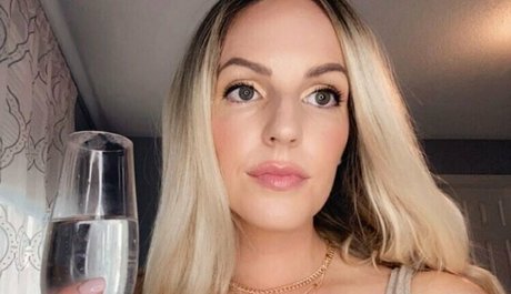 Olivia Anne 1990 OnlyFans kostenlos geleakt