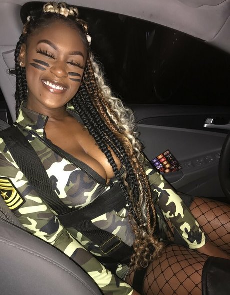 playwithmocha Leaked OnlyFans Fotos