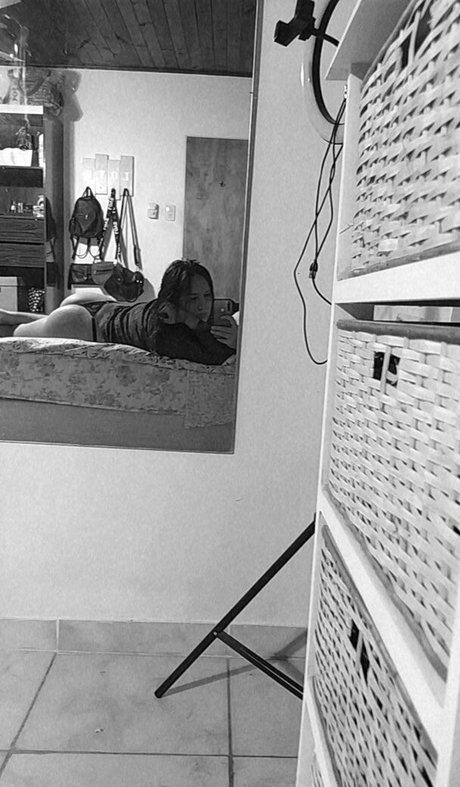 mili sweetbaby OnlyFans Striptease