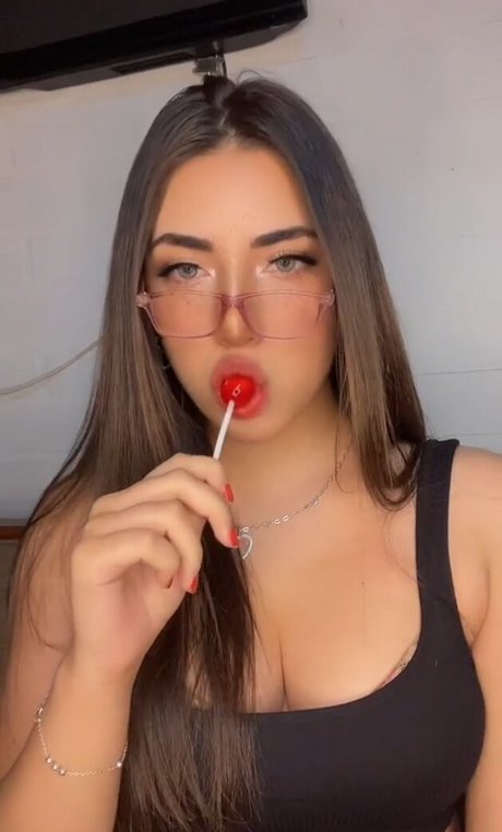 Jade Reyes OnlyFans Gratis-Inhalte