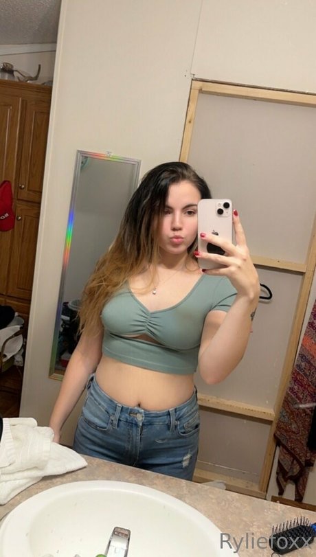 ryliefoxx free Leaked OnlyFans Content